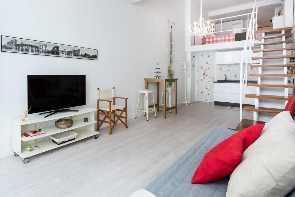 Duplex Center Parking Netflix Amazon Video Apartment เซบีญา ภายนอก รูปภาพ